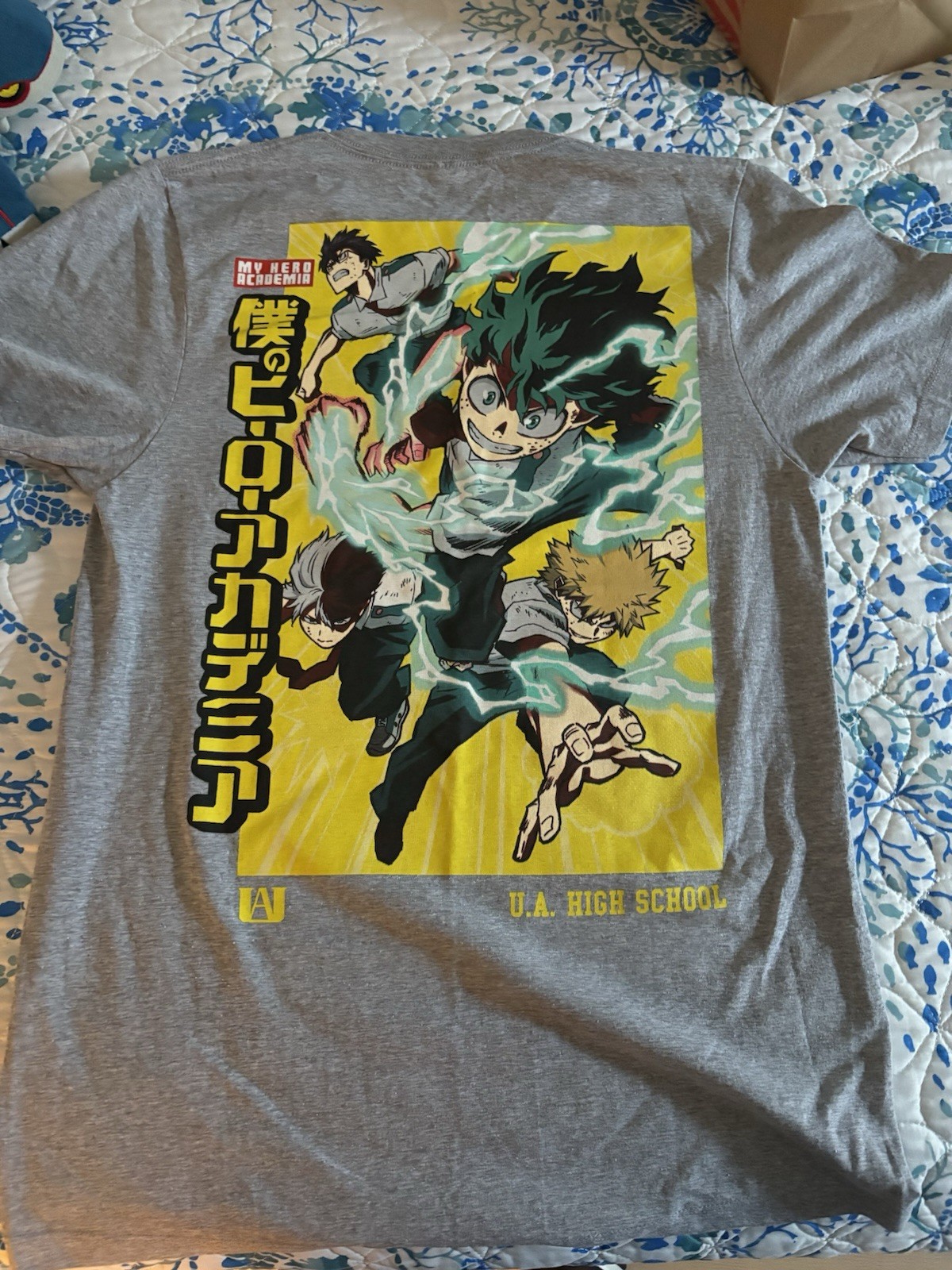 My Hero Academia Men’s M Gray Cotton Crew Neck Graphic Logo T-Shirt U.A.