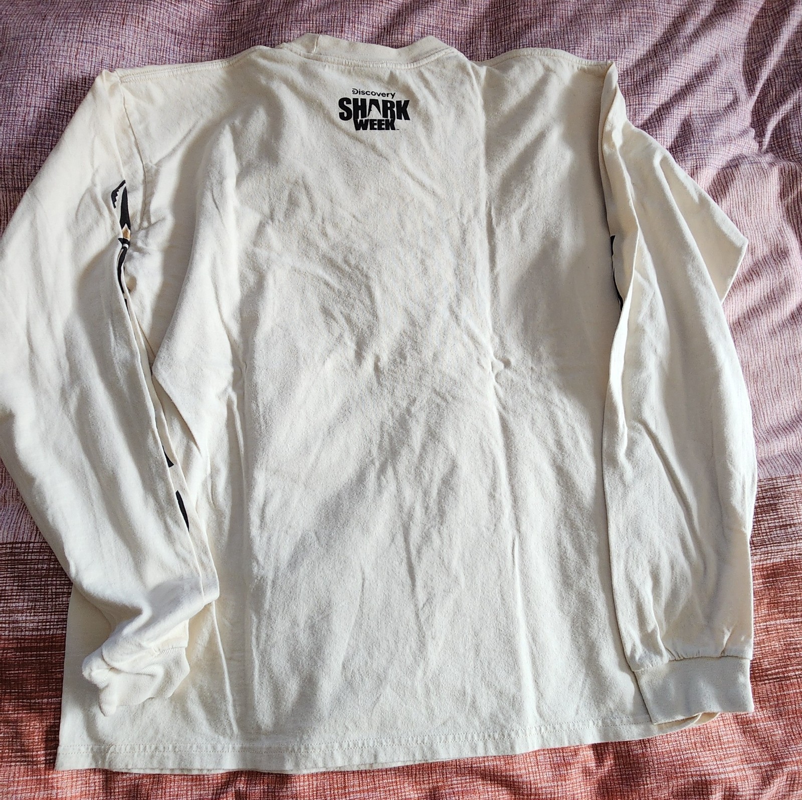 Crazy Shirts Discovery Shark Week Mens Medium Long Sleeve Coconut Dyed NWT
