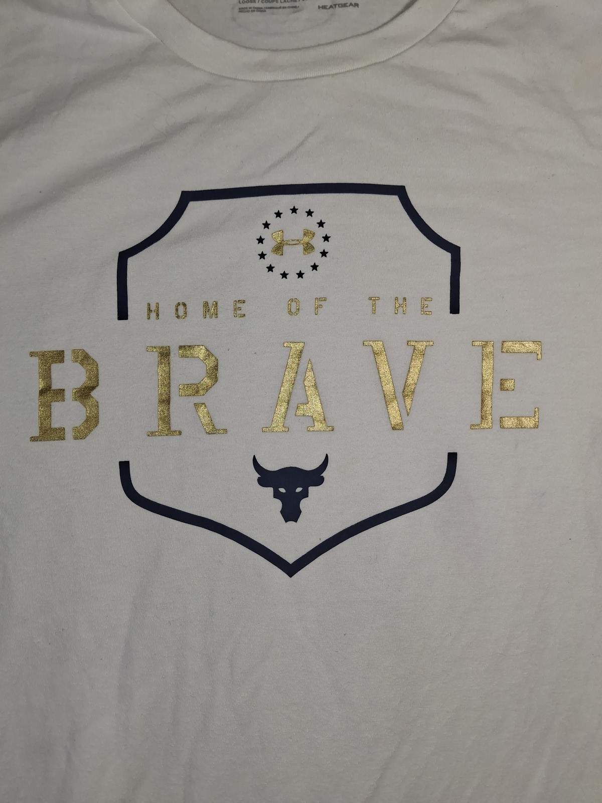 Under Armour Project Rock Home Of The Brave T-Shirt Men&rsquo;s White Gold L Loose Fit