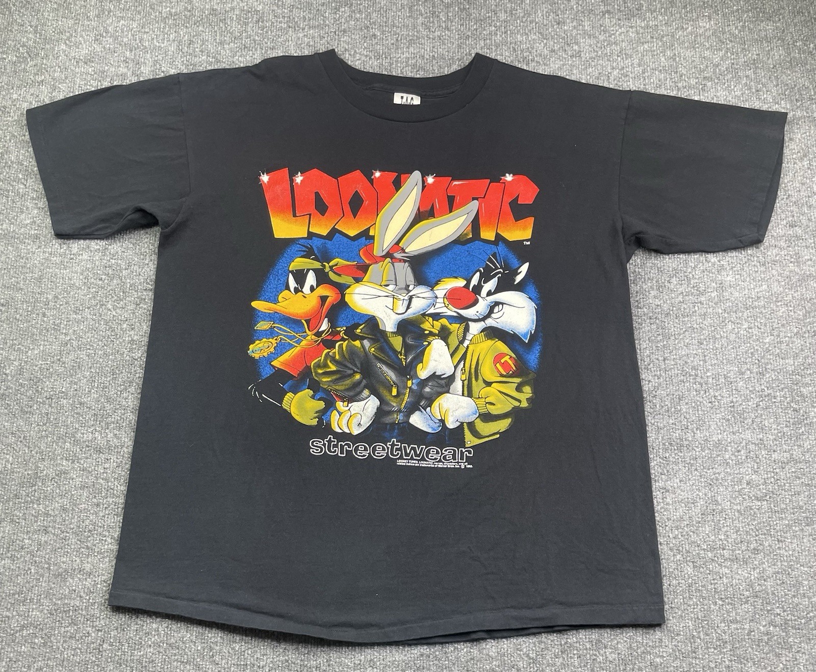 Vintage 1992 Looney Tunes Loonatic Streetwear Single Stitch Shirt Black Tee