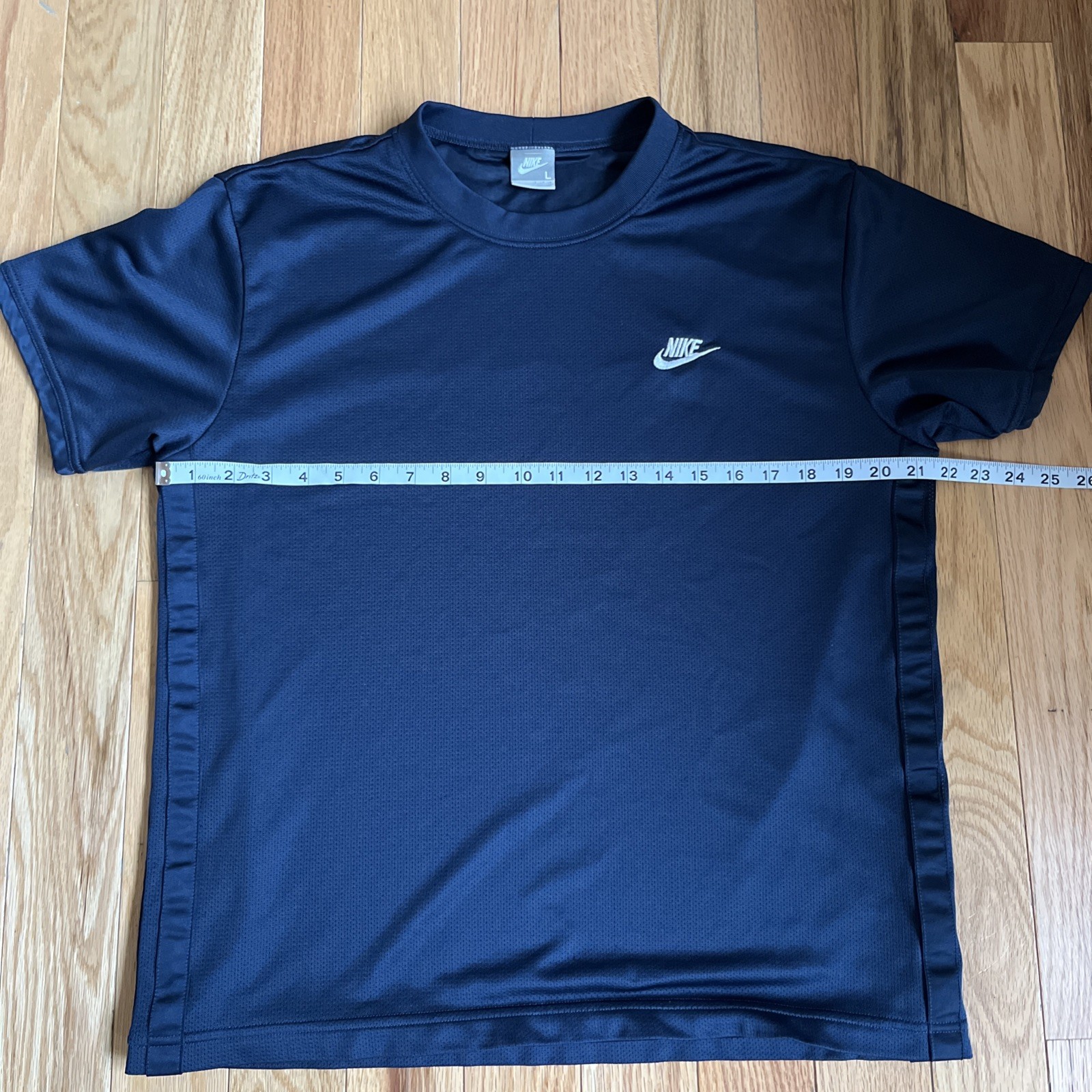 Vintage Nike T-Shirt Crewneck Men’s Navy Blue Mesh Lined Size Large Logo Y2K