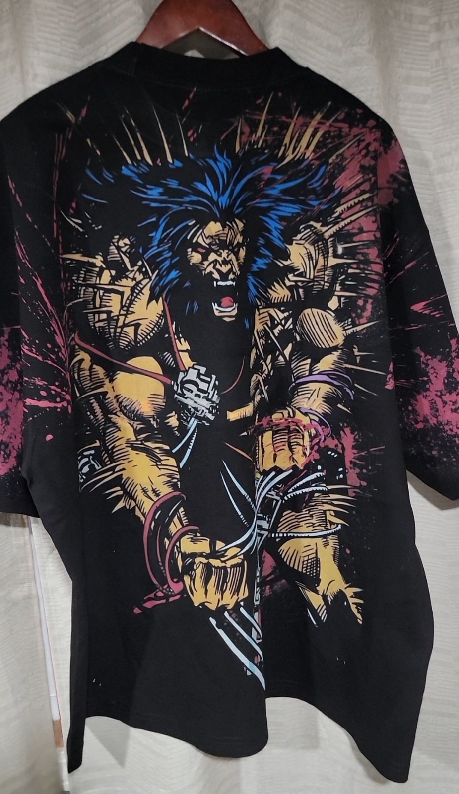 WOLVERINE WEAPON X ON A SHAKA HEAVYWEIGHT GARMET DYED T SHIRT « MODERN »