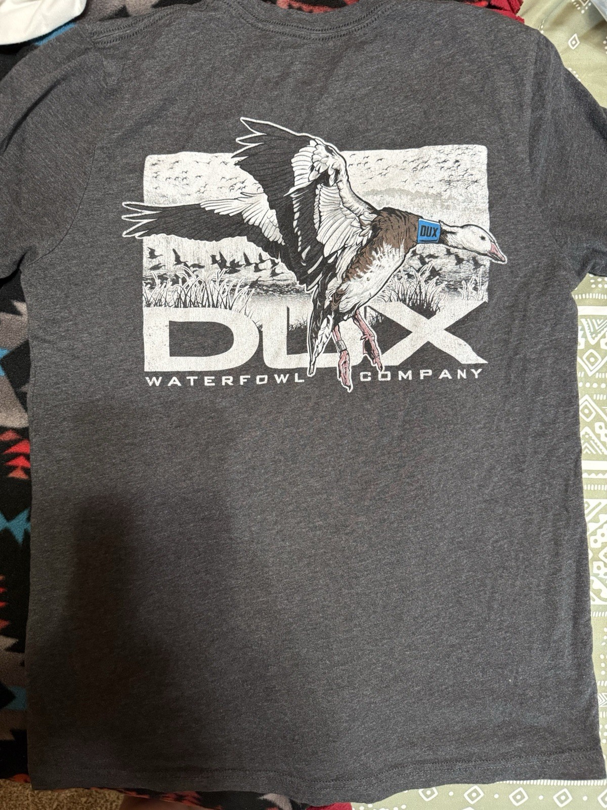 12 DUX Waterfowl Company Men’s Duck Hunting Graphic Tees M Crew Neck Cotton Knit