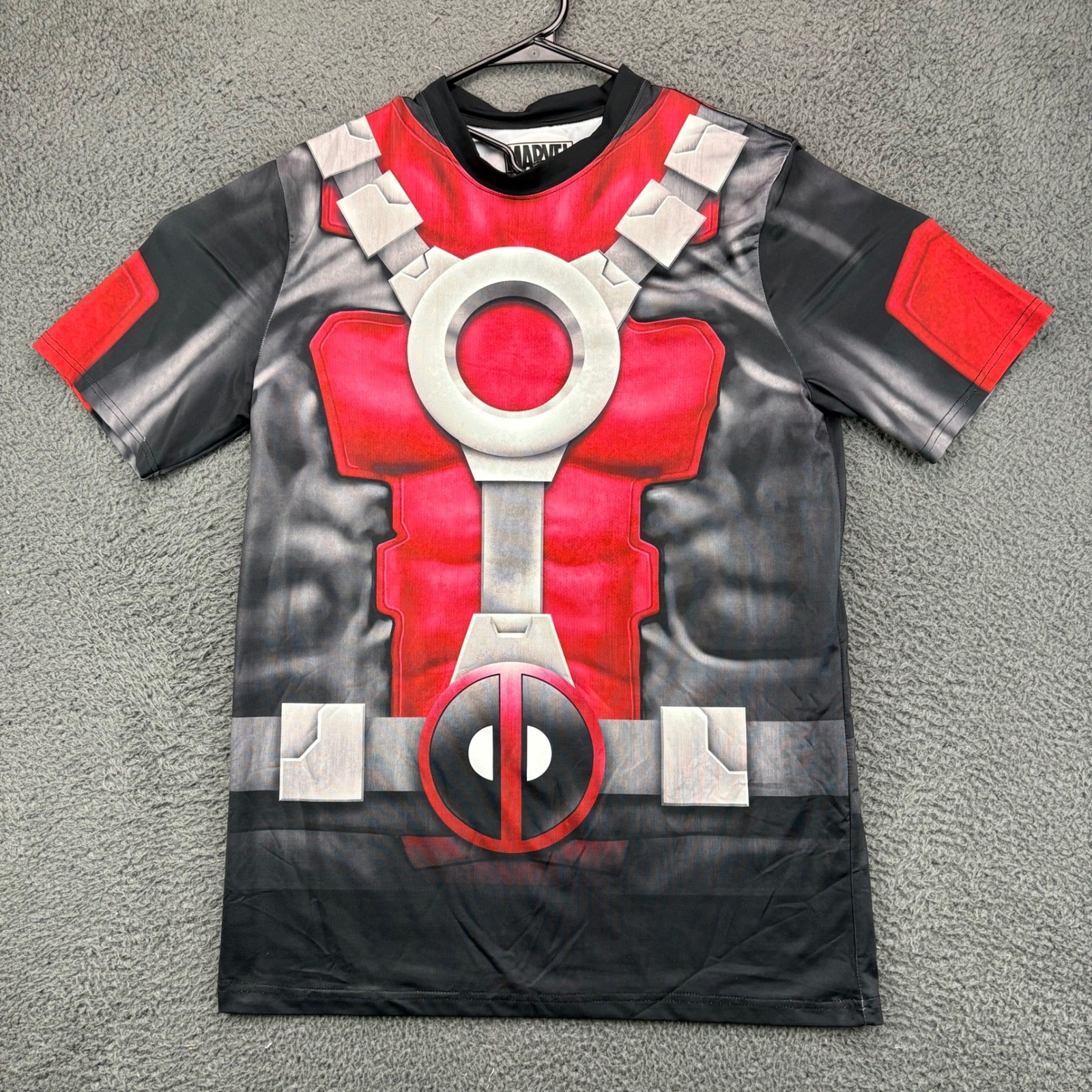 Marvel Deadpool Mad Engine Mens Large Red Black Costume Graphic T-Shirt L