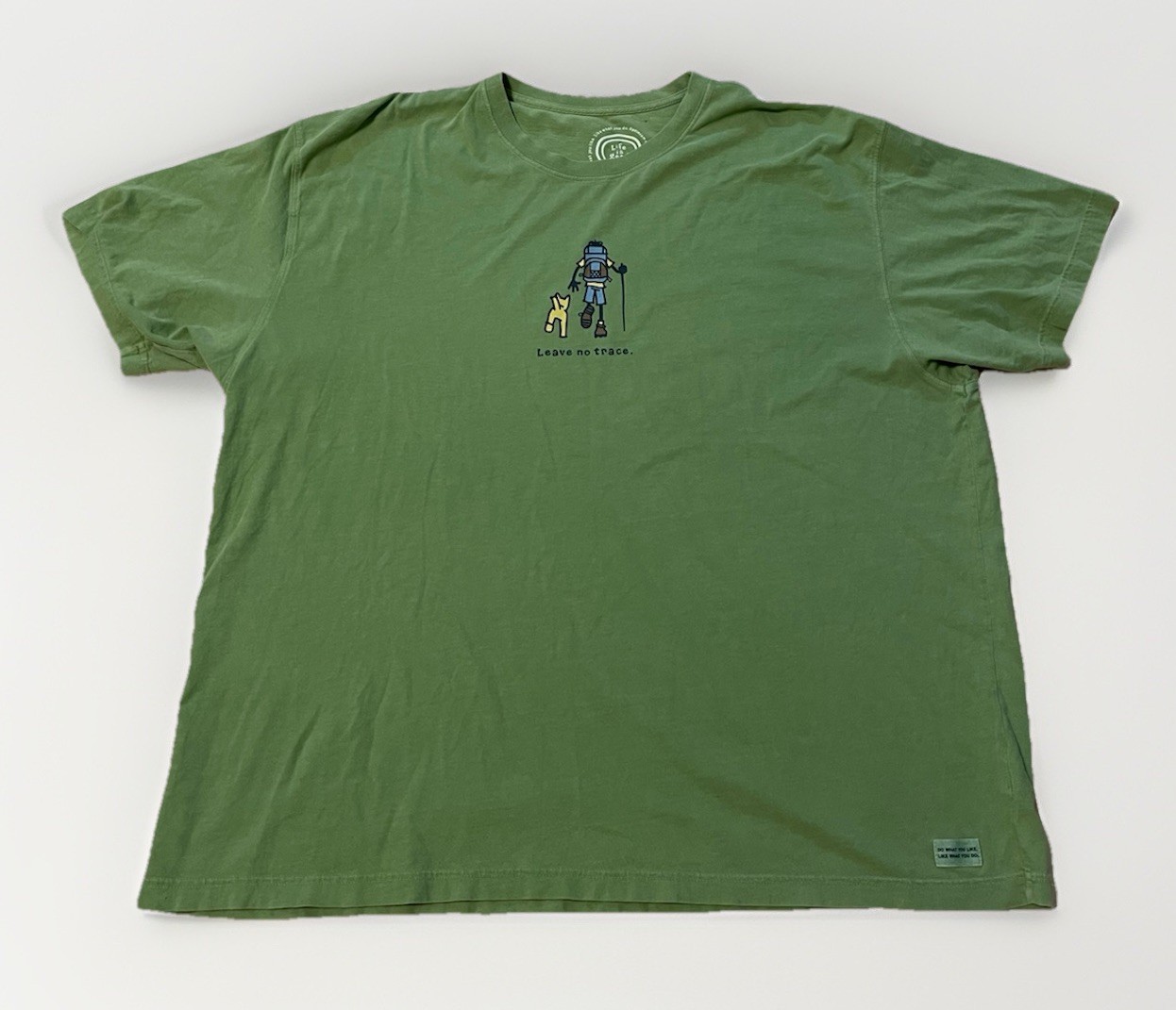 Men’s Life is Good Light Green “Leave no trace” Tshirt Hiker & Dog Sz XXL