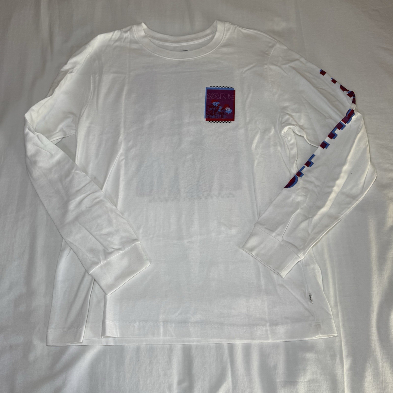 Men&rsquo;s Vans Classic Long Sleeve White Classic Fit Cotton T-Shirt Large Flowers