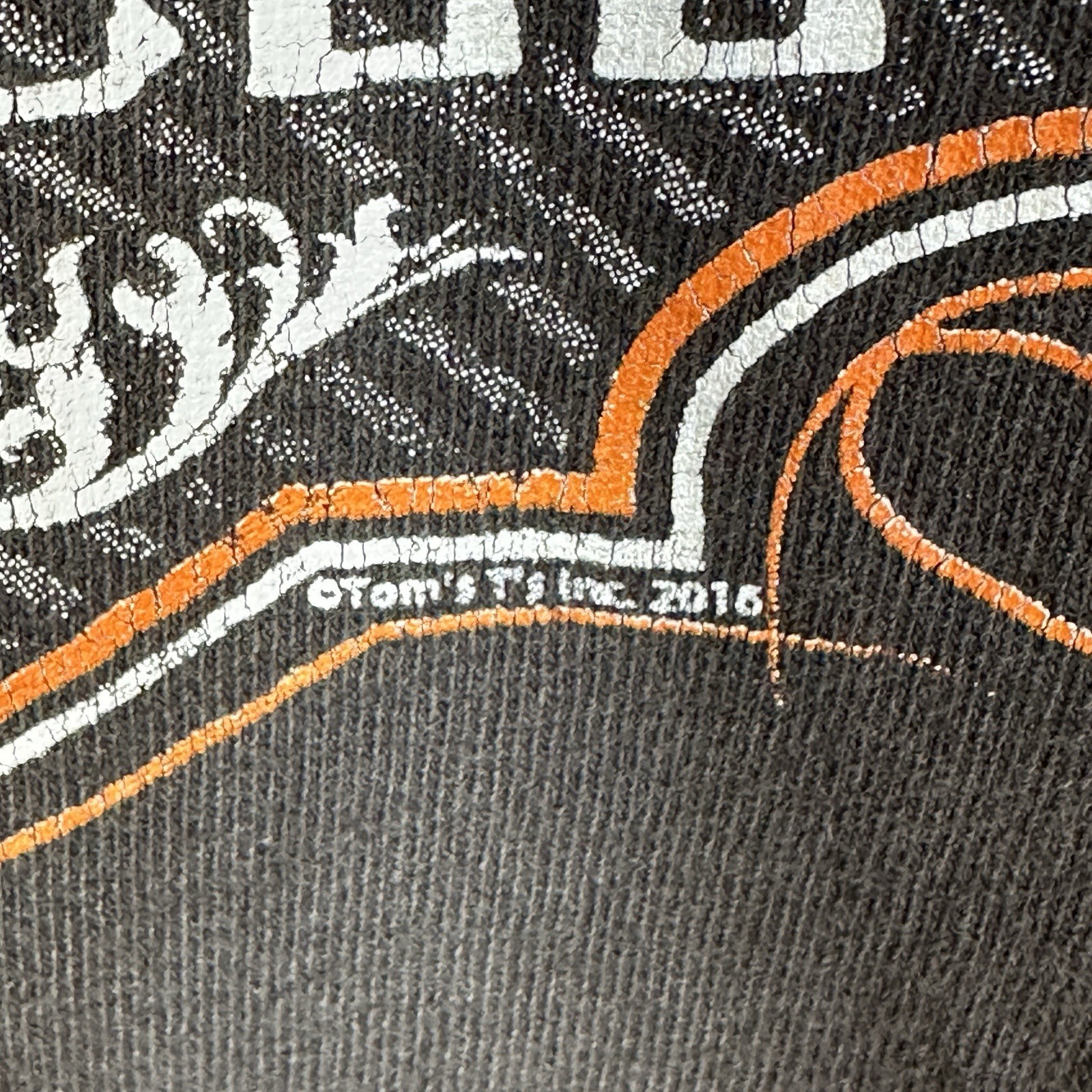Distressed 2017 Sturgis Biker Tee 2XL T-Shirt Black Hills South Dakota XXL 77th