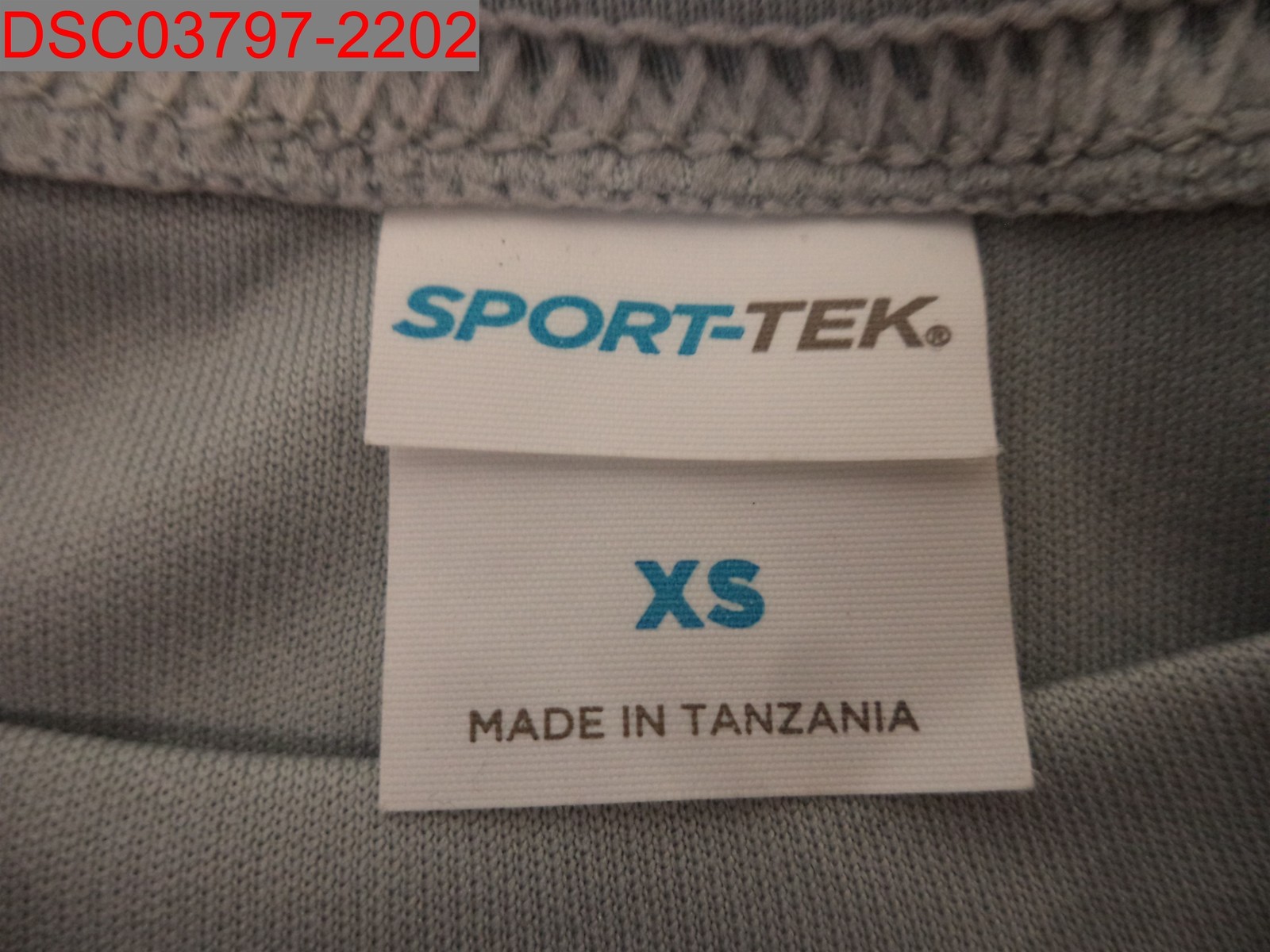 NWOT – Stain, Sport-Tek Men&rsquo;s Silver ST350 PosiCharge Competitor Tee, Size XS