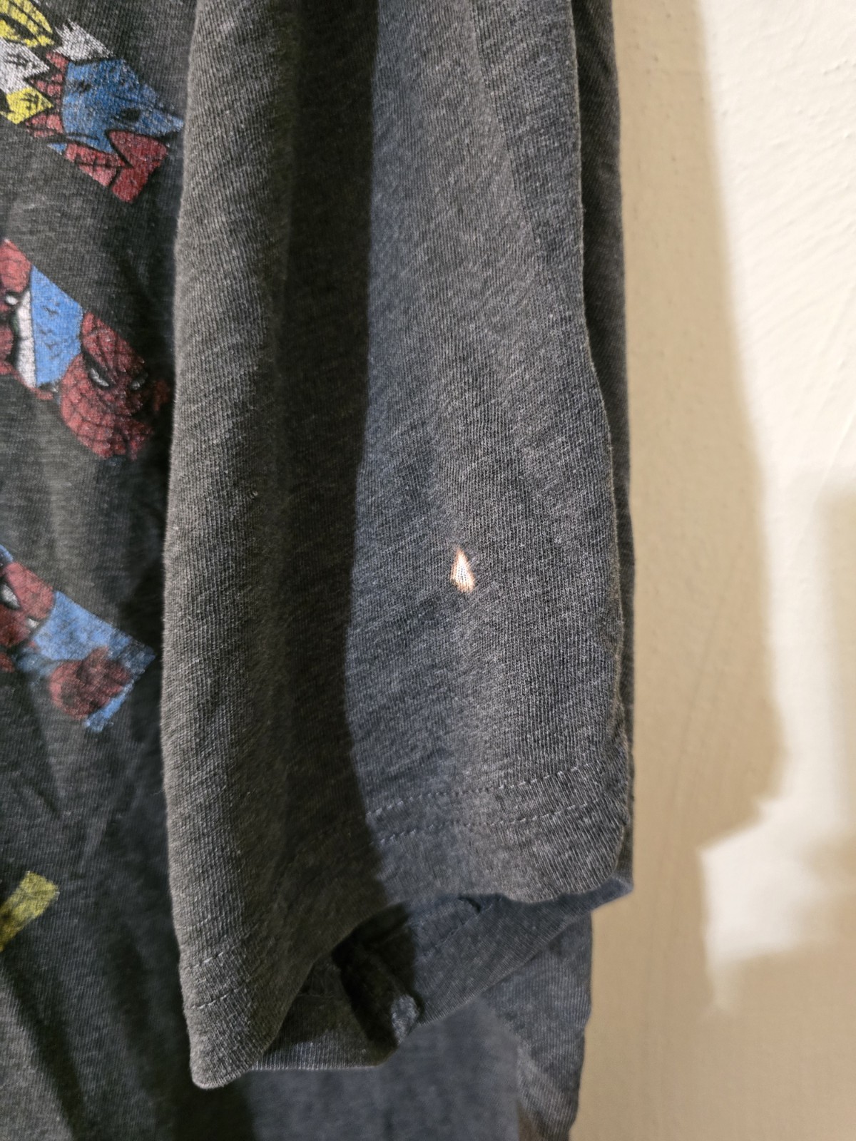 Marvel Spider Man Graphic Tee Shirt Mens 2xl Grey Mad Engine 2011