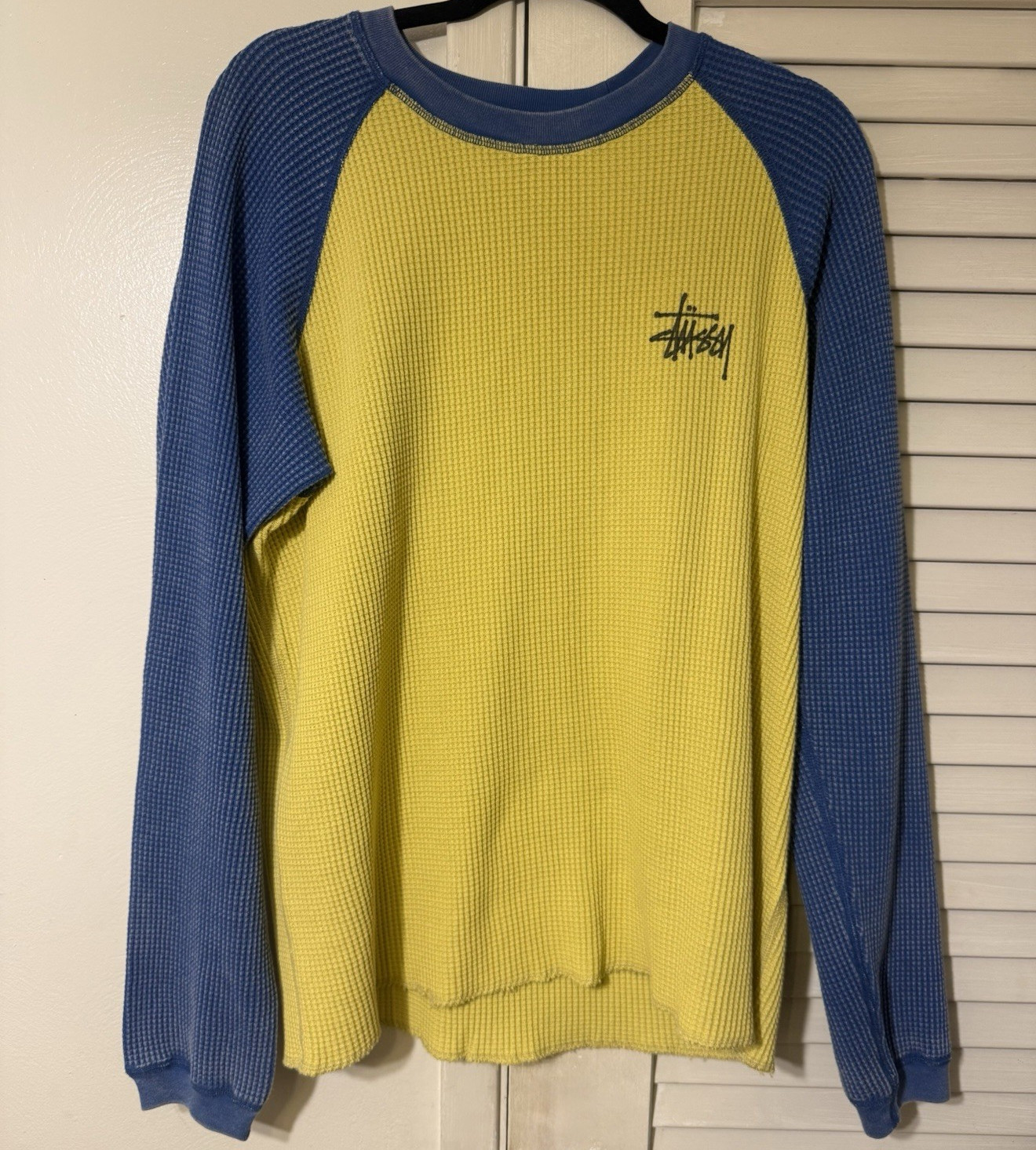 Stussy Men&rsquo;s Cotton Thermal Colorblock Raglan Long Sleeve Crew Neck T-Shirt M