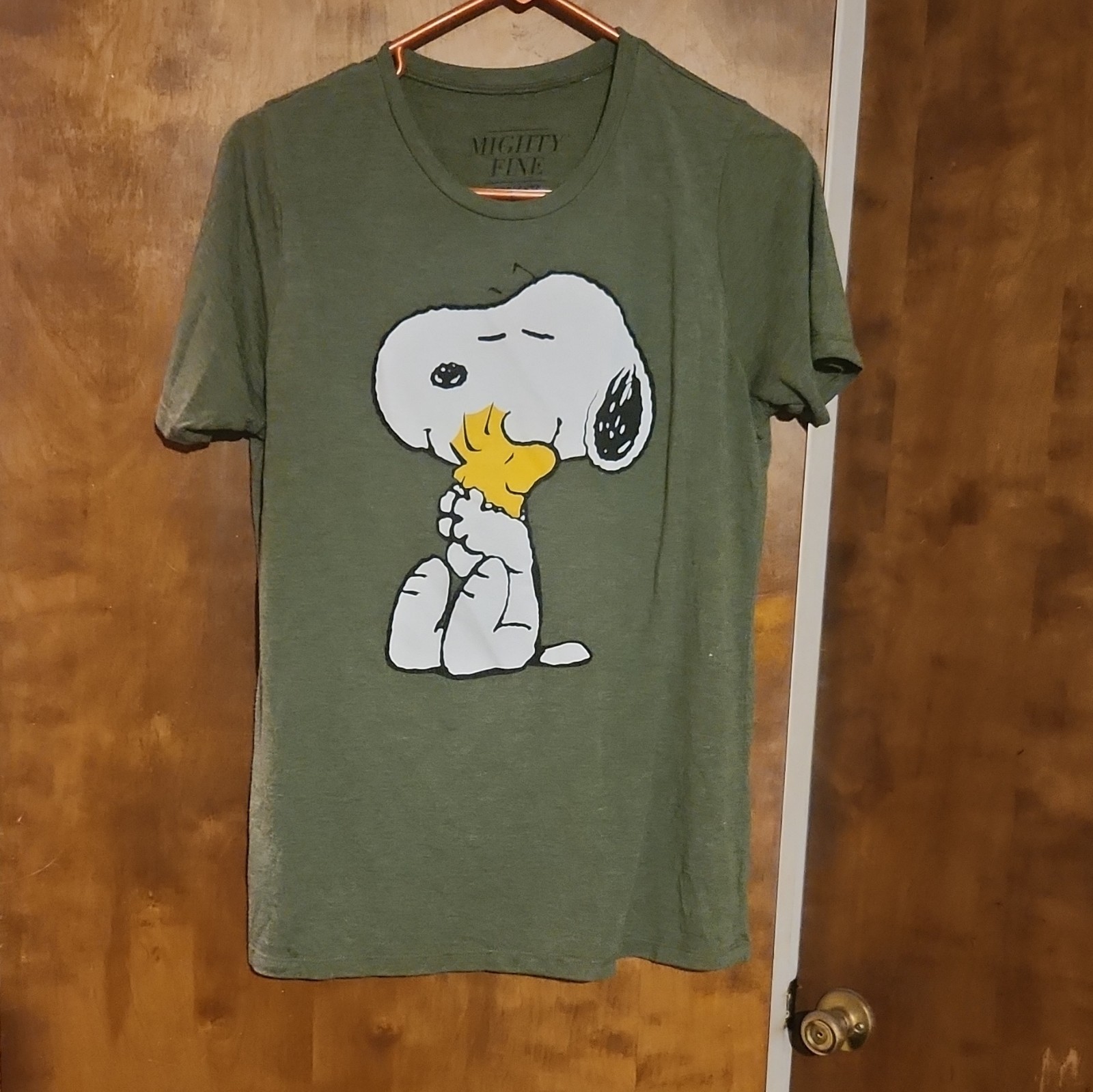 Mighty Fine Peanuts Snoopy Woodstock Graphic Print Green L Men&rsquo;s T-Shirt