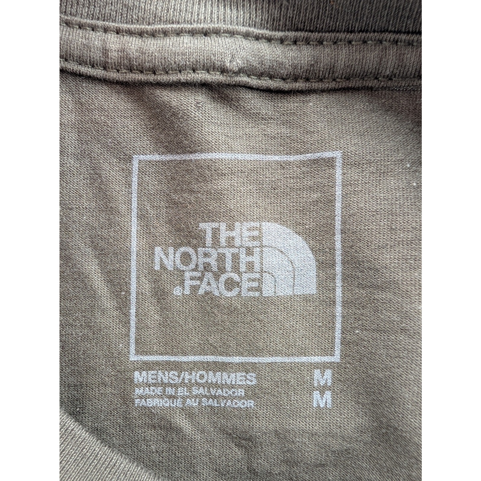 NWT The North Face Men&rsquo;s EVO Throwback Short Sleeve T-Shirt in Taupe G sz Medium