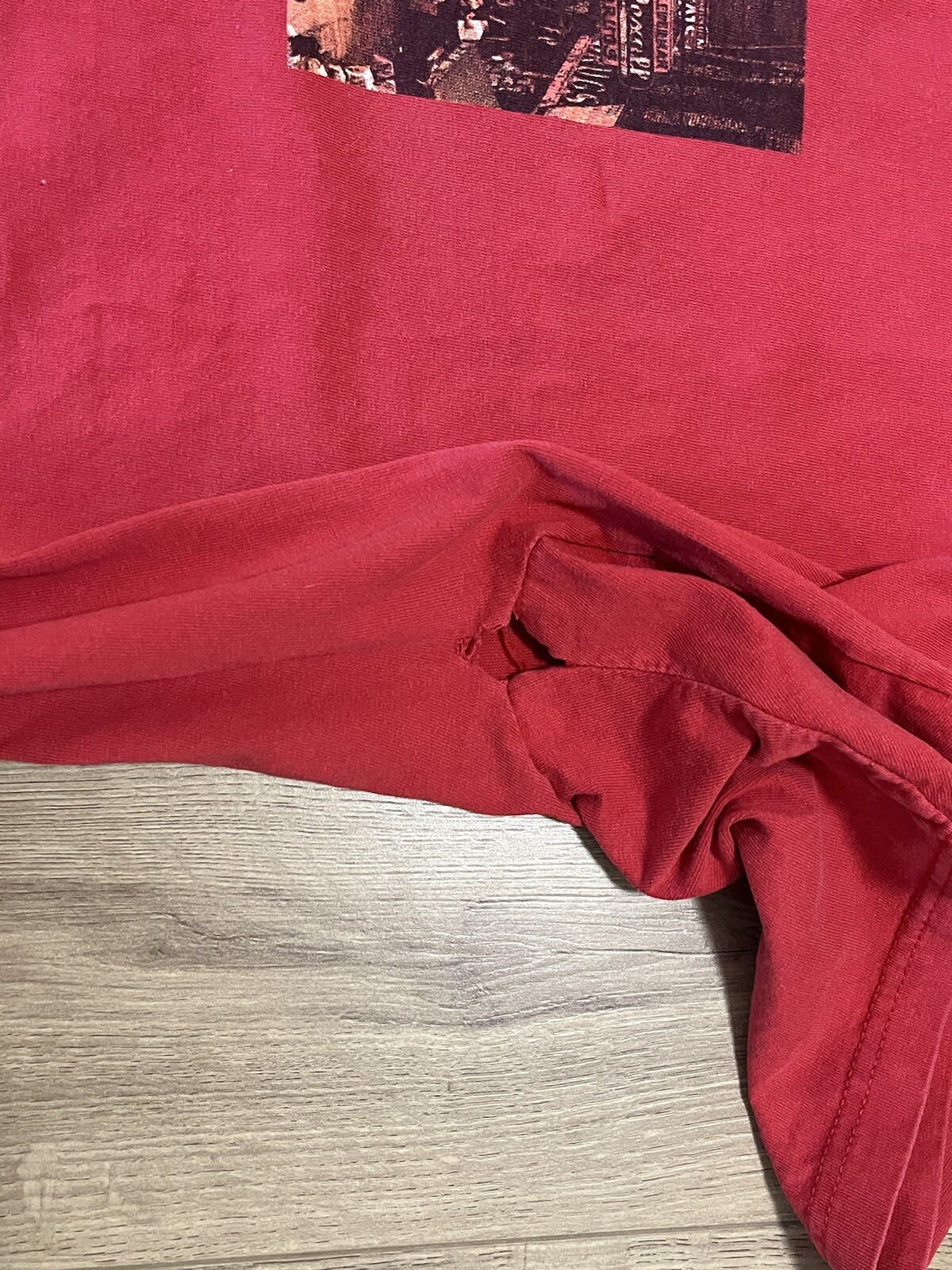 Supreme Street Scene Tee FW10 Red Size Large T-Shirt Skateboarding Rare Used