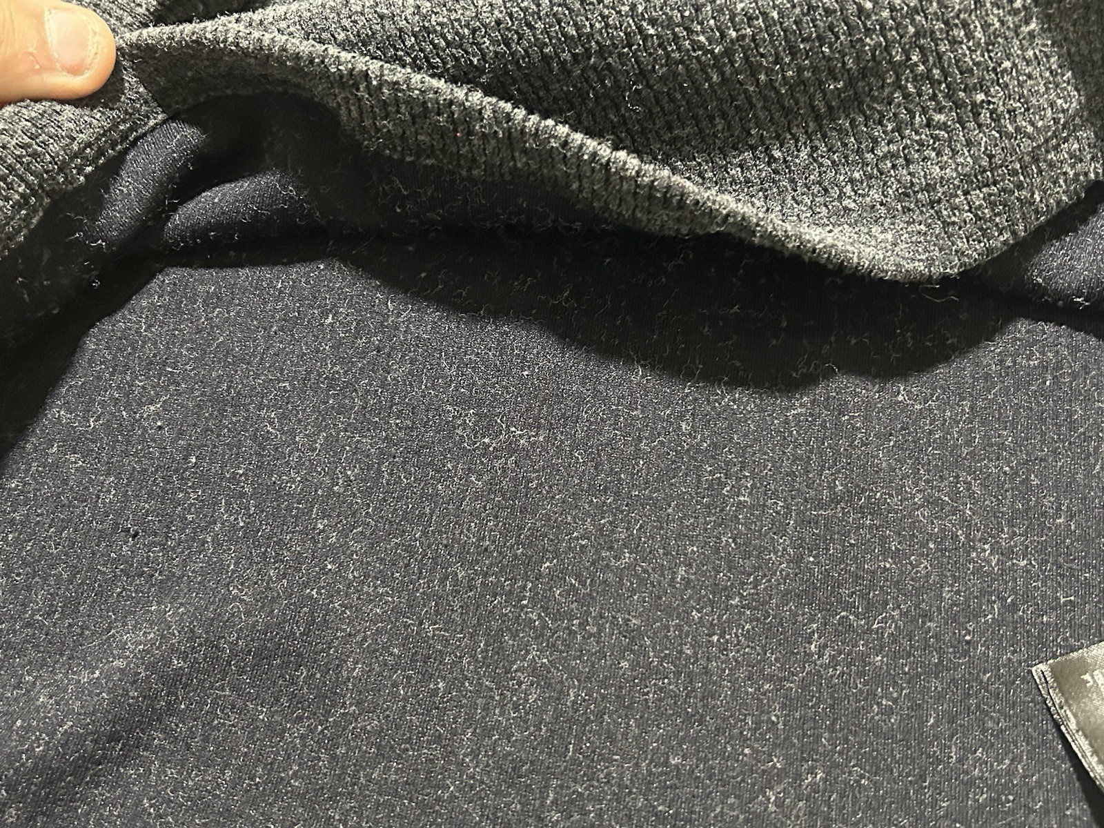 GUESS T Shirt Mens Medium Thermal Henley Solid Gray Cotton Poly Blend Waffle