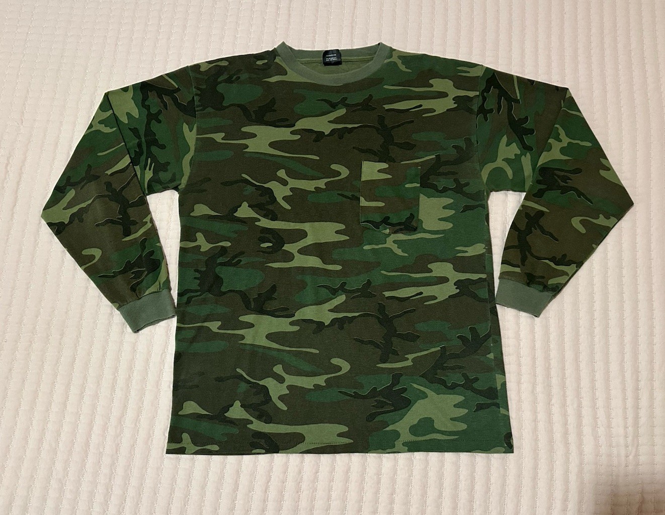 Vtg Ace Sportswear Shirt Woodland Camo Pocket Single Stitch USA Made 90s Large