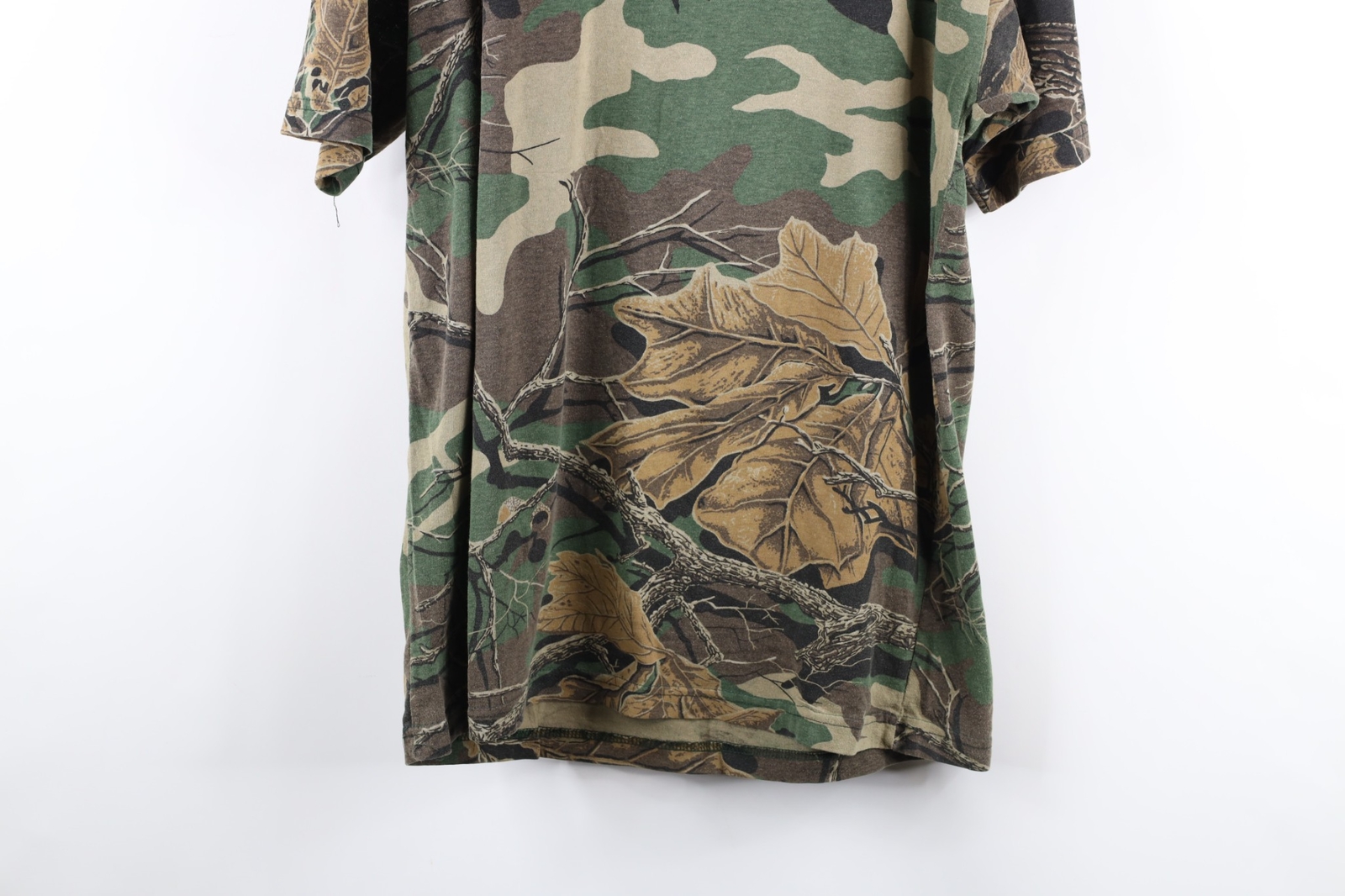 Vintage 90s Streetwear Mens Large Faded Woodland Plus Camouflage T-Shirt USA