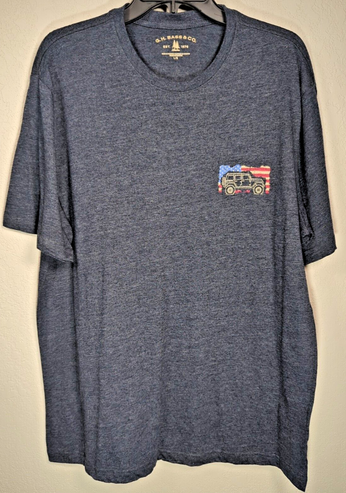 GH Bass American Explorer Jeep Wrangler Tee Shirt Size Large Dark Blue NWT