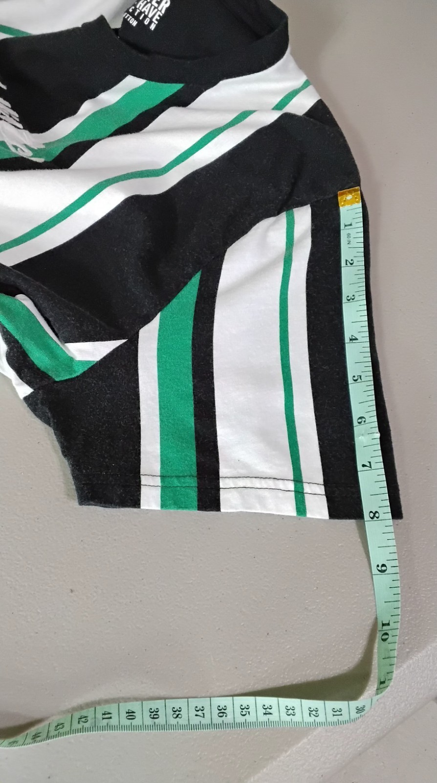 Hollister Must-Have Collection Tshirt Vertical Striped Black Green Mens Medium