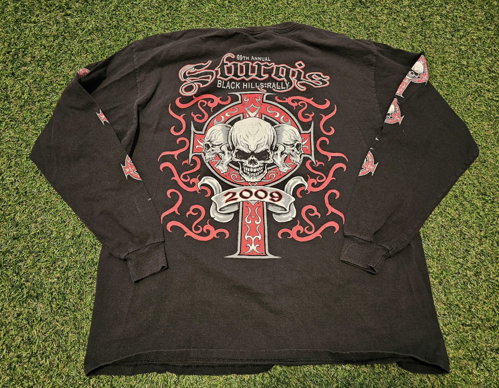 2009 Sturgis Black Hills Rally 69th Annual Black Red Skull Shirt L Large 2000s