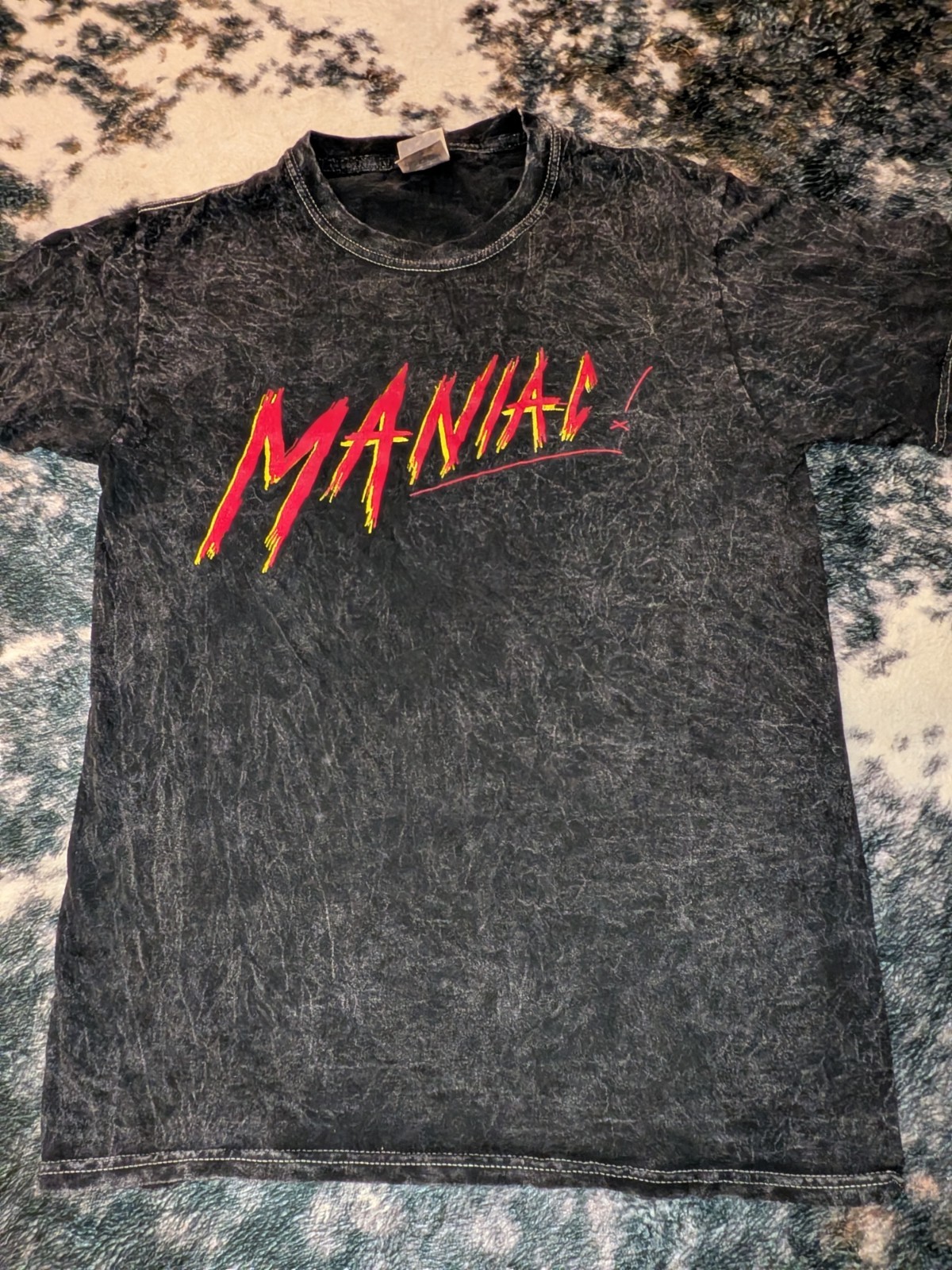Colortone Men’s Black « MANIAC » Graphic Print Short Sleeve Crew Neck T-Shirt S