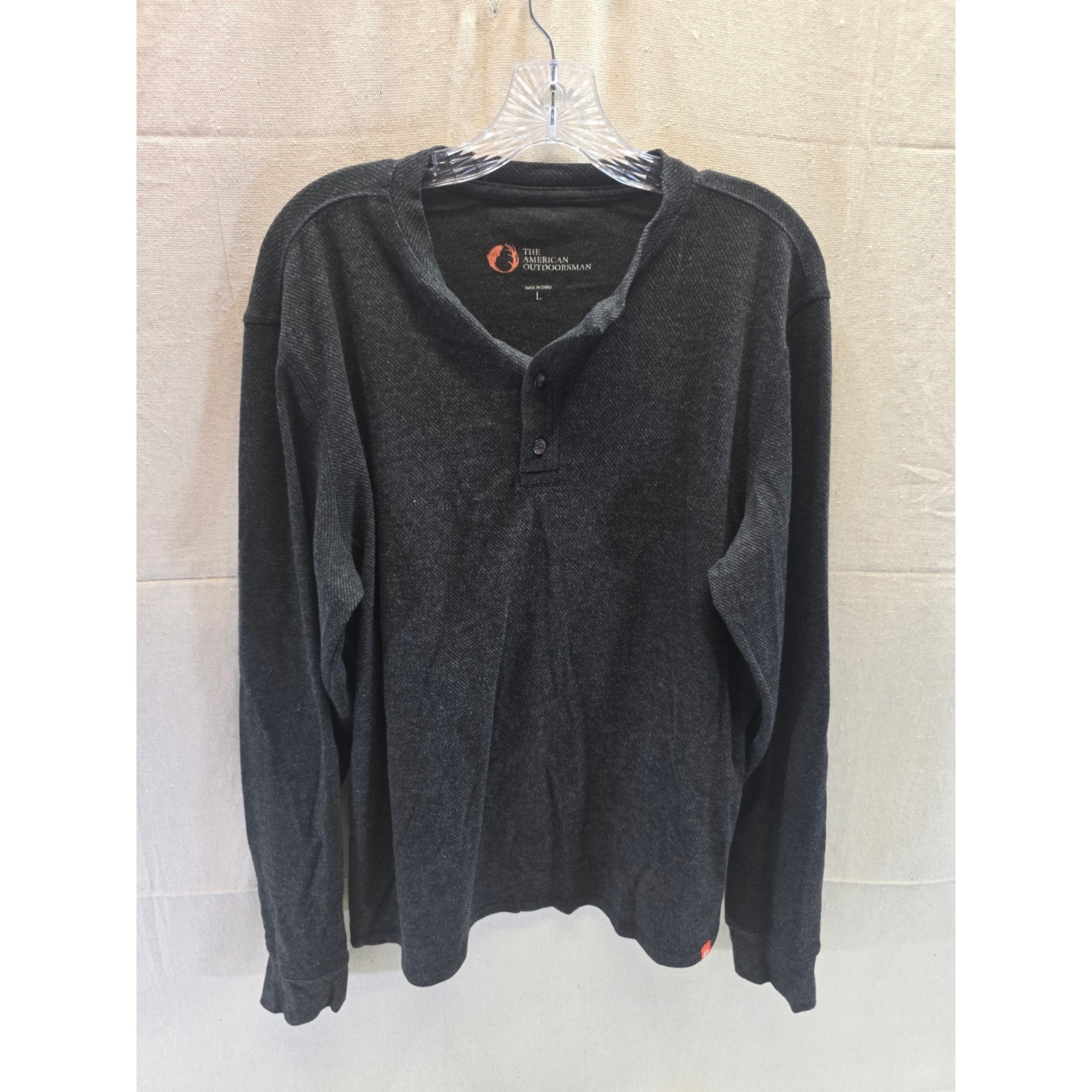 The American Outdoorsman Mens Large Charcoal Gray Long Sleeve Henley Shirt 2402