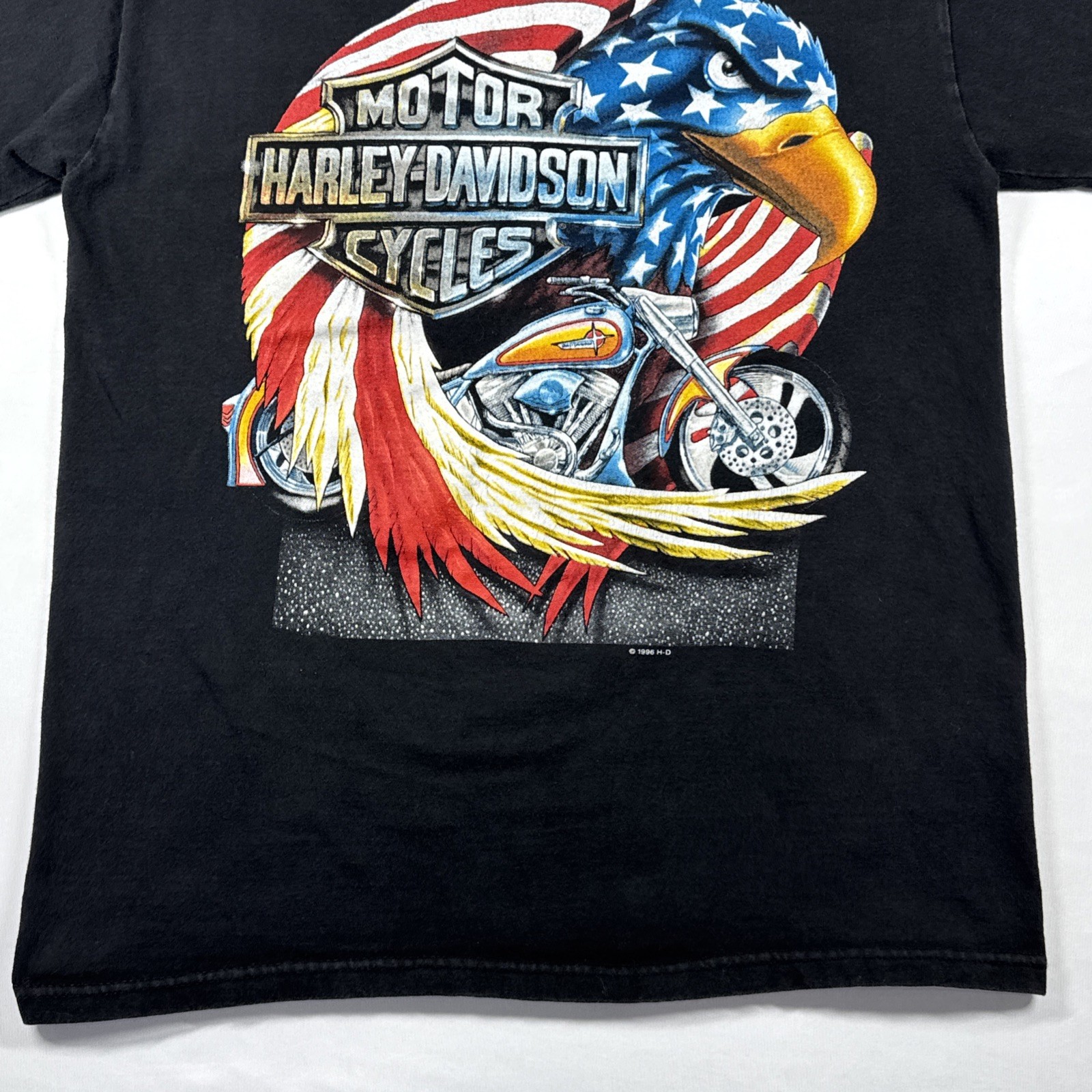 Vintage Harley Davidson 1996 Pacific Honolulu Long Sleeve T-Shirt Eagle Flag M