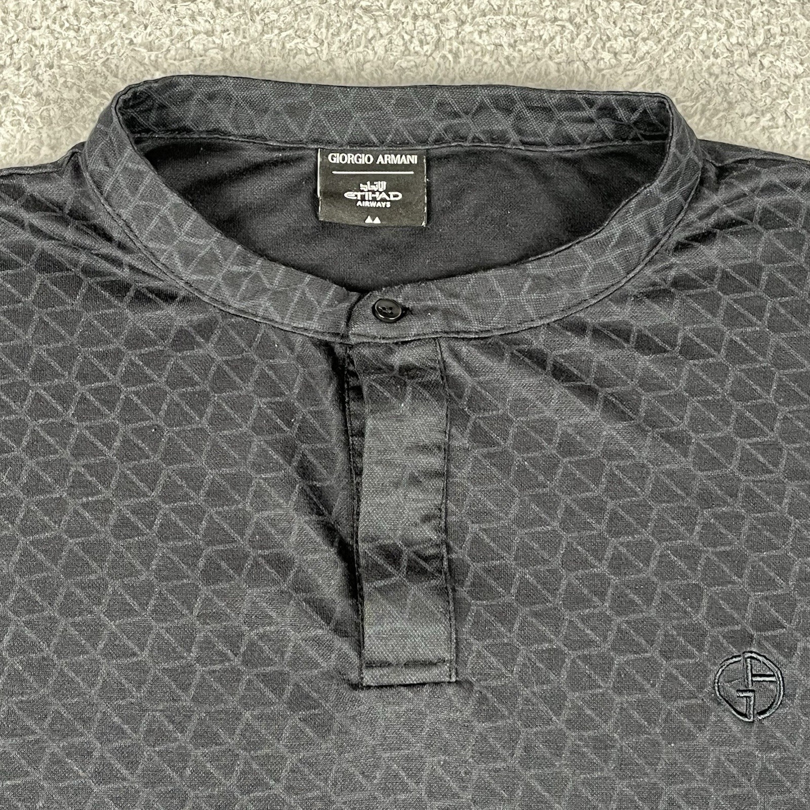 Etihad Airways Giorgio Armani Shirt M/L First Class Long Sleeve Henley Geometric