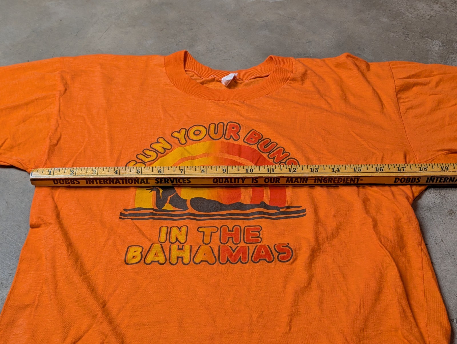 Vintage Sun Your Buns Bahamas T Shirt 100% Cotton (See Photos For Size)