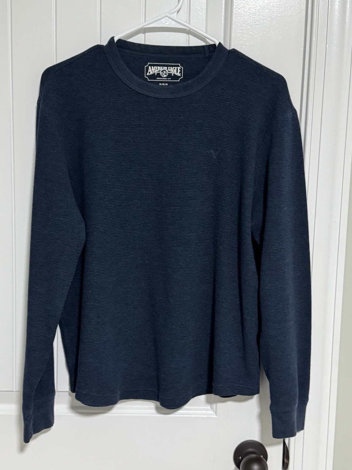 American Eagle Men&rsquo;s Long Sleeve Thermal Waffle Knit Shirt, Size M Medium Grey
