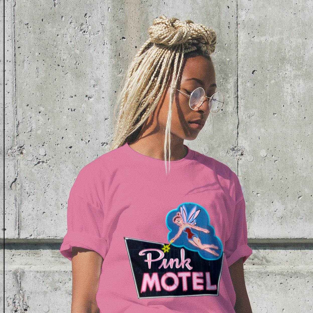 Pink Motel Tee. Road Trip Stop.