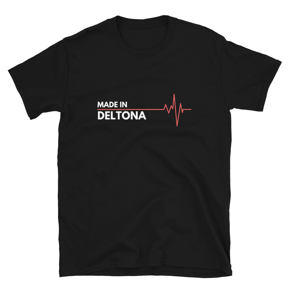 Born In Deltona Florida USA State Birth Place Cassic Fit T-Shirt