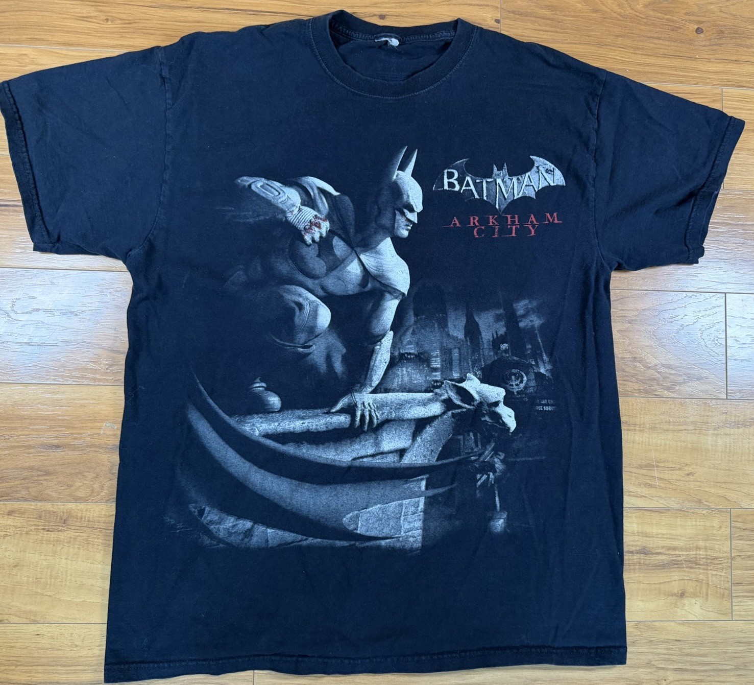 Batman Arkham City Mens SZ L Black T Shirt DC Comics Promo Video Game Superhero