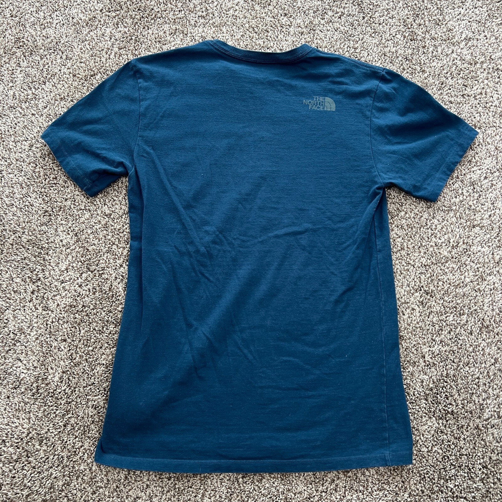 The North Face « Never Stop Exploring » Blue T-shirt Adult size Small Hike Cotton