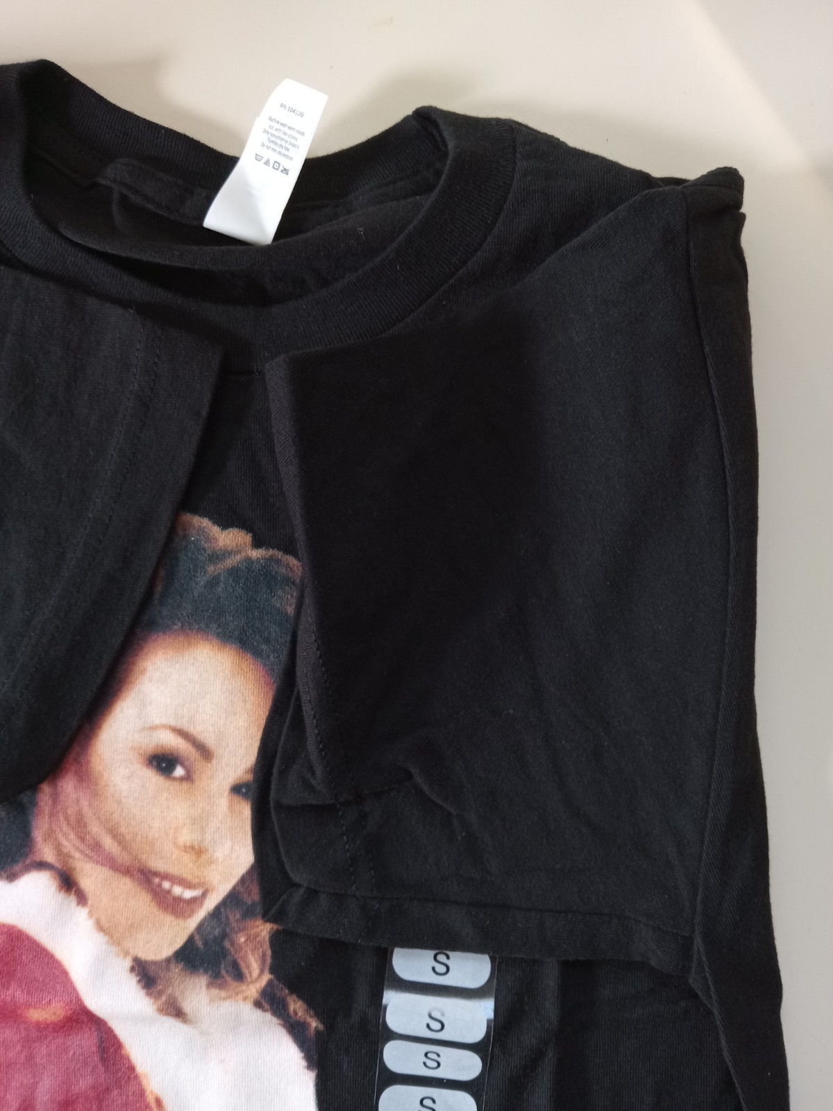 Size Small Mariah Carey Merry Christmas Black T-Shirt NEW SEE PHOTOS