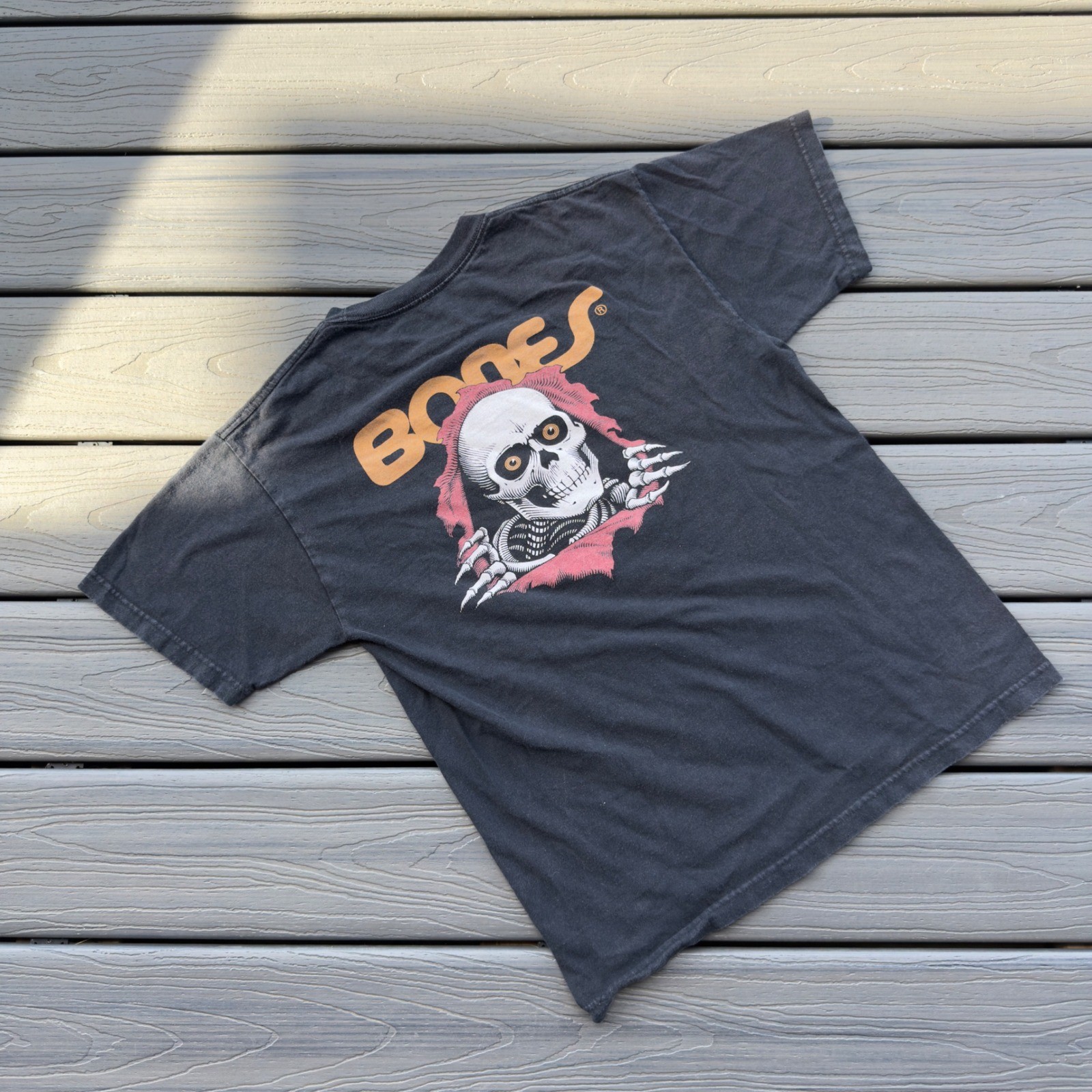 Modern Powell Peralta Bones Skatecore Grunge Skull Graphic Tee Shirt