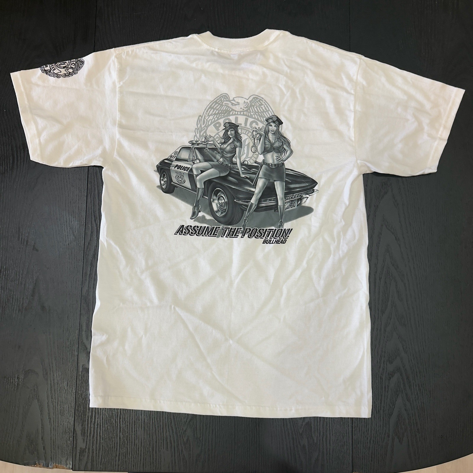 Bullhead White Cotton Graphic Print « Assume The Position » Crew Neck Tee M