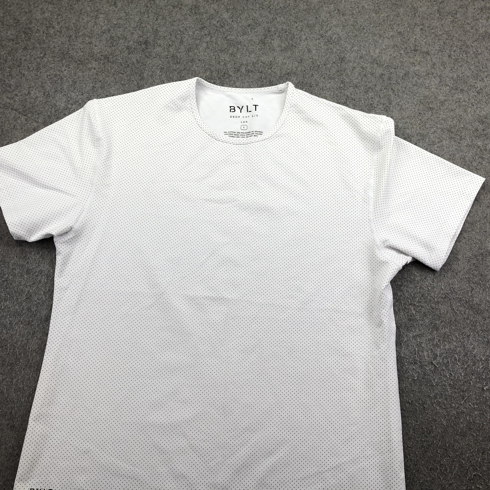 BYLT Shirt Mens Large White Drop Cut Lux Polka Dot Stretch Crew Neck Tagless Tee