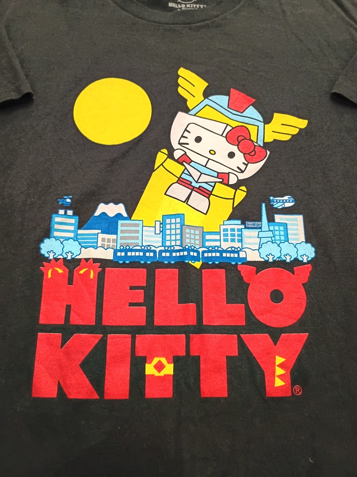 Hello Kitty Transformer Robot Black T- shirt Size L
