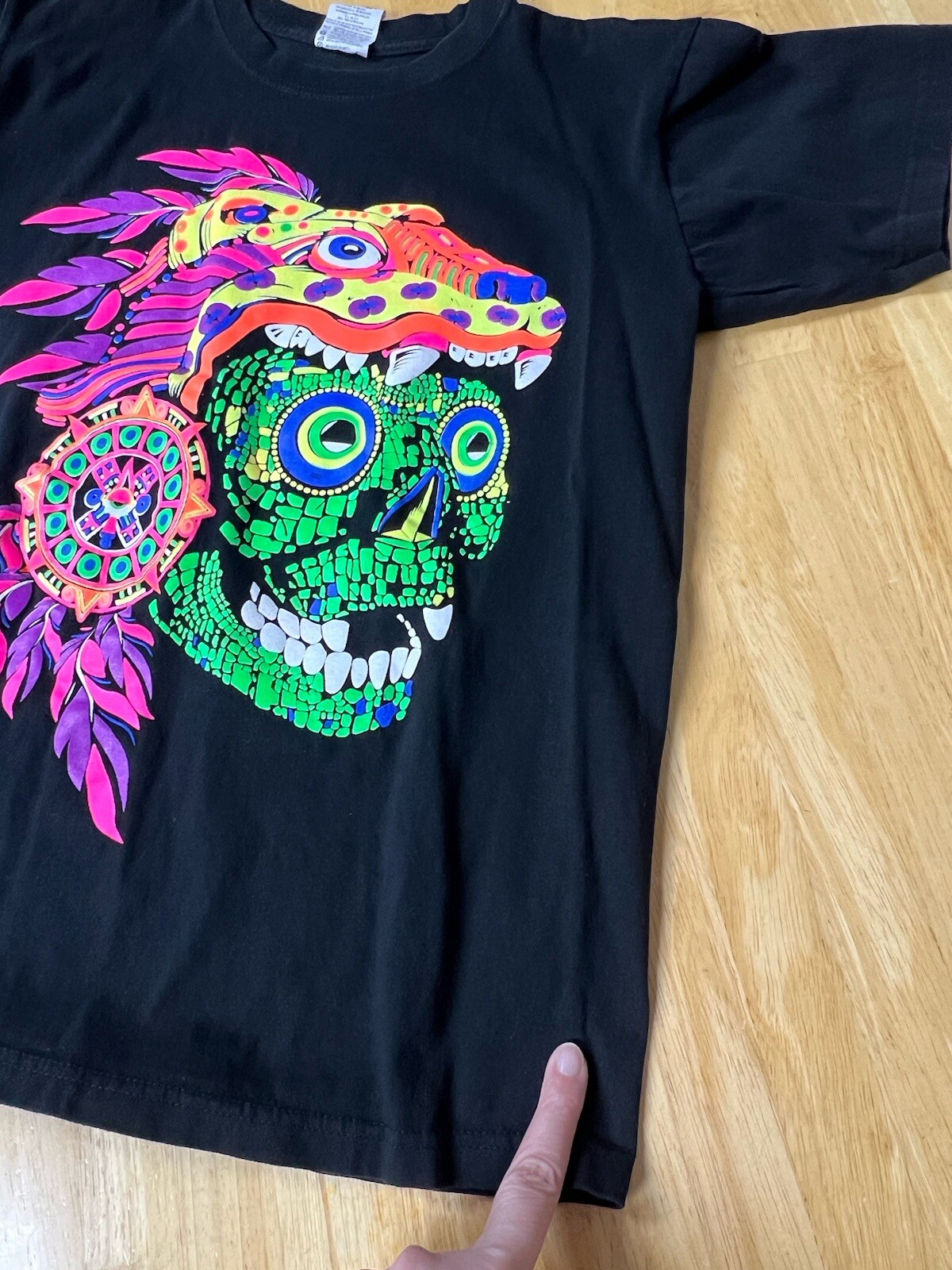 AZTEC SKULL T SHIRT ART TEE Front Back Hits Unique LARGE Neon Black Vision See