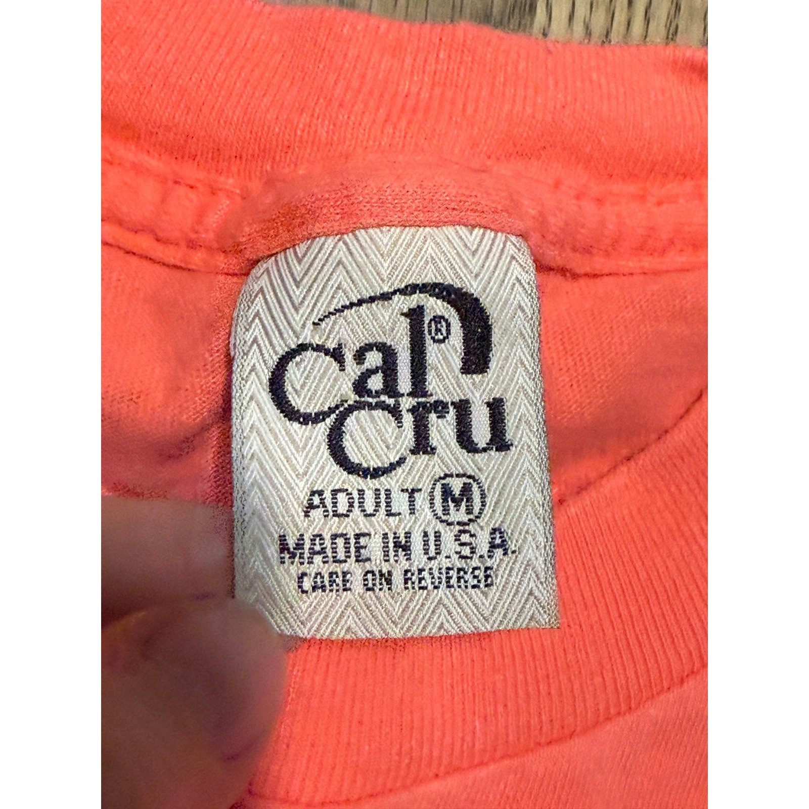 Cal Cru Florida T-Shirt Unisex Medium Coral Pink Adult Embroidered Shells