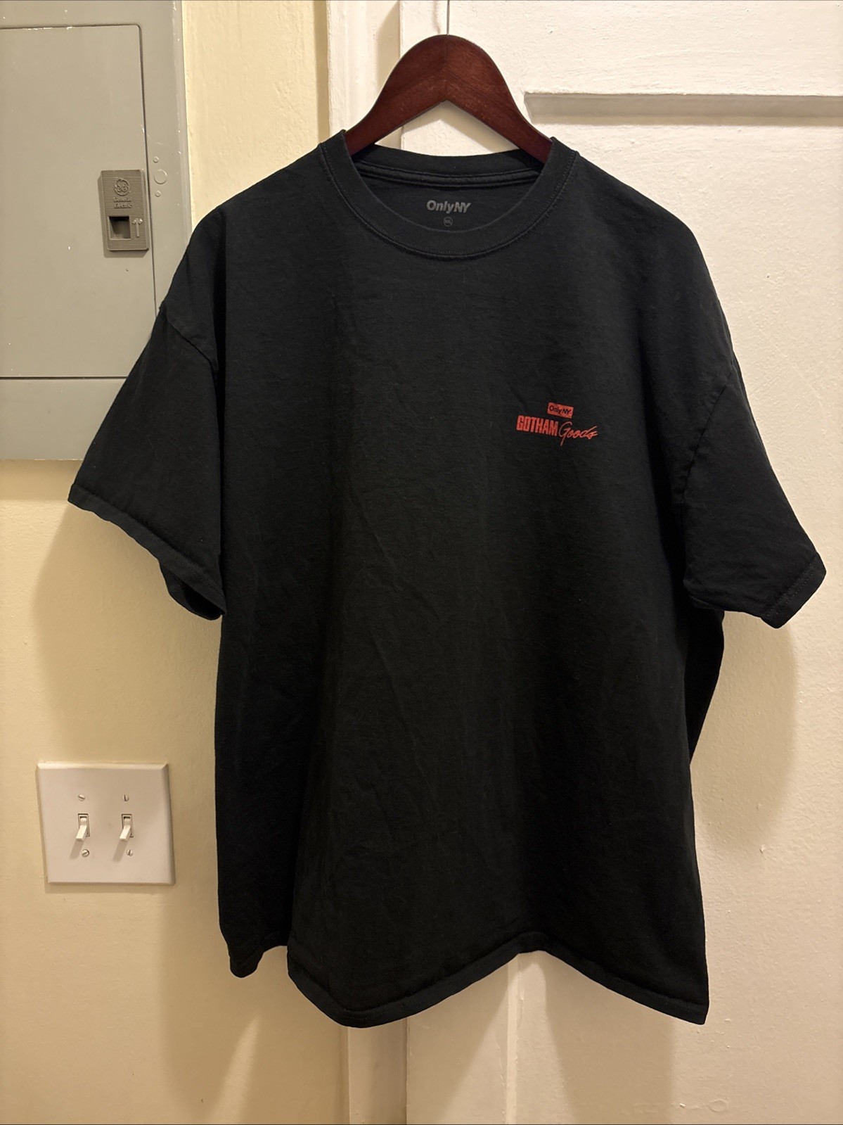 Men’s Only NY X Gotham Goods The Penguin HBO Short Sleeve T Shirt Size XXL