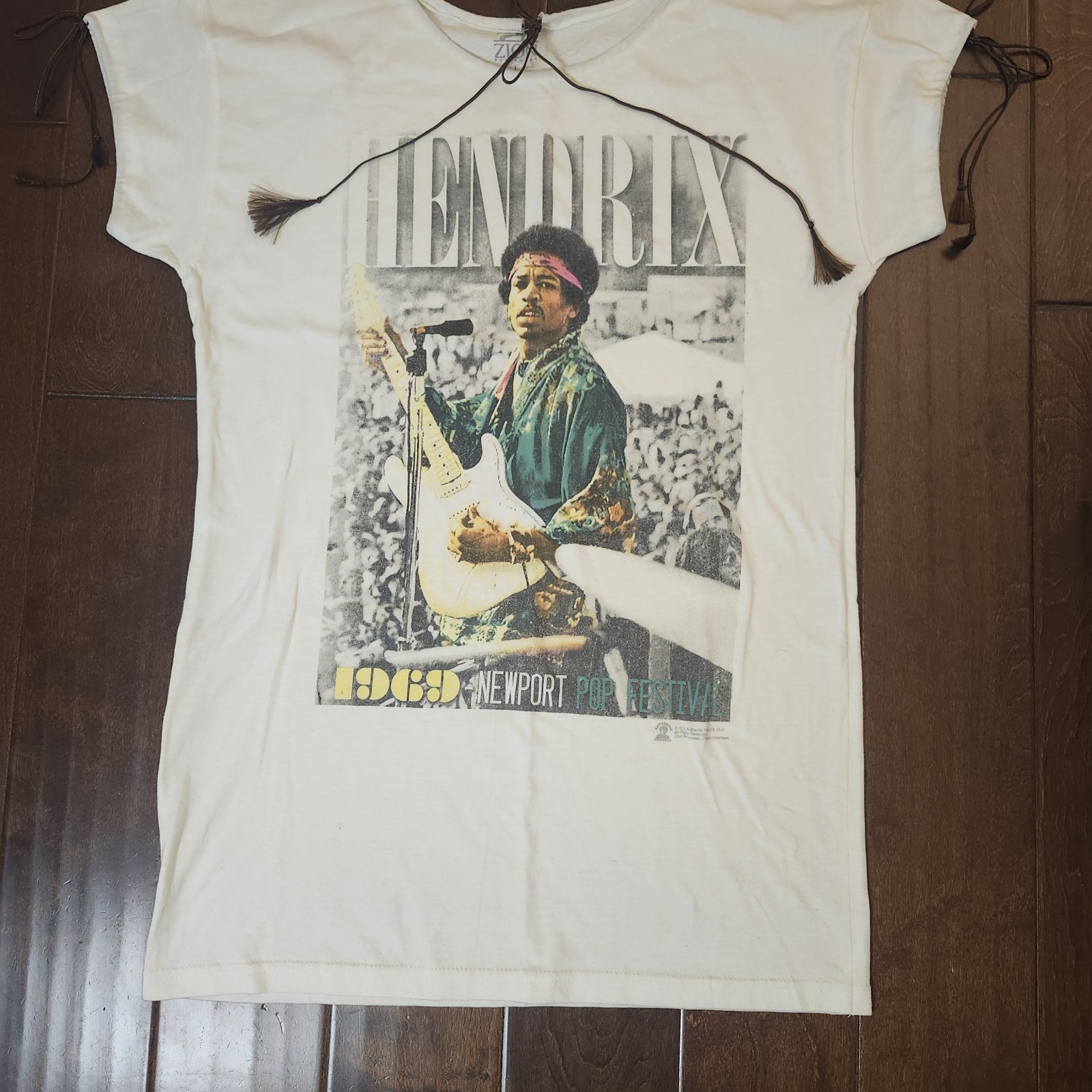 Zion Rootswear Jimi Hendrix 1969 Newport Pop Festival Graphic Tee T-shirt Size L