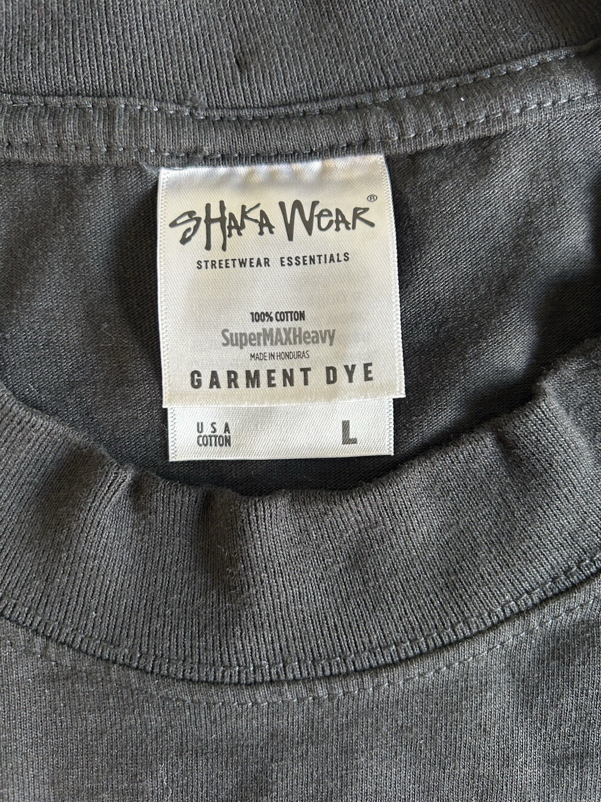 Shaka Wear Men’s Super Max Heavyweight Stylish T-Shirt Sz L World Famous CULTURE