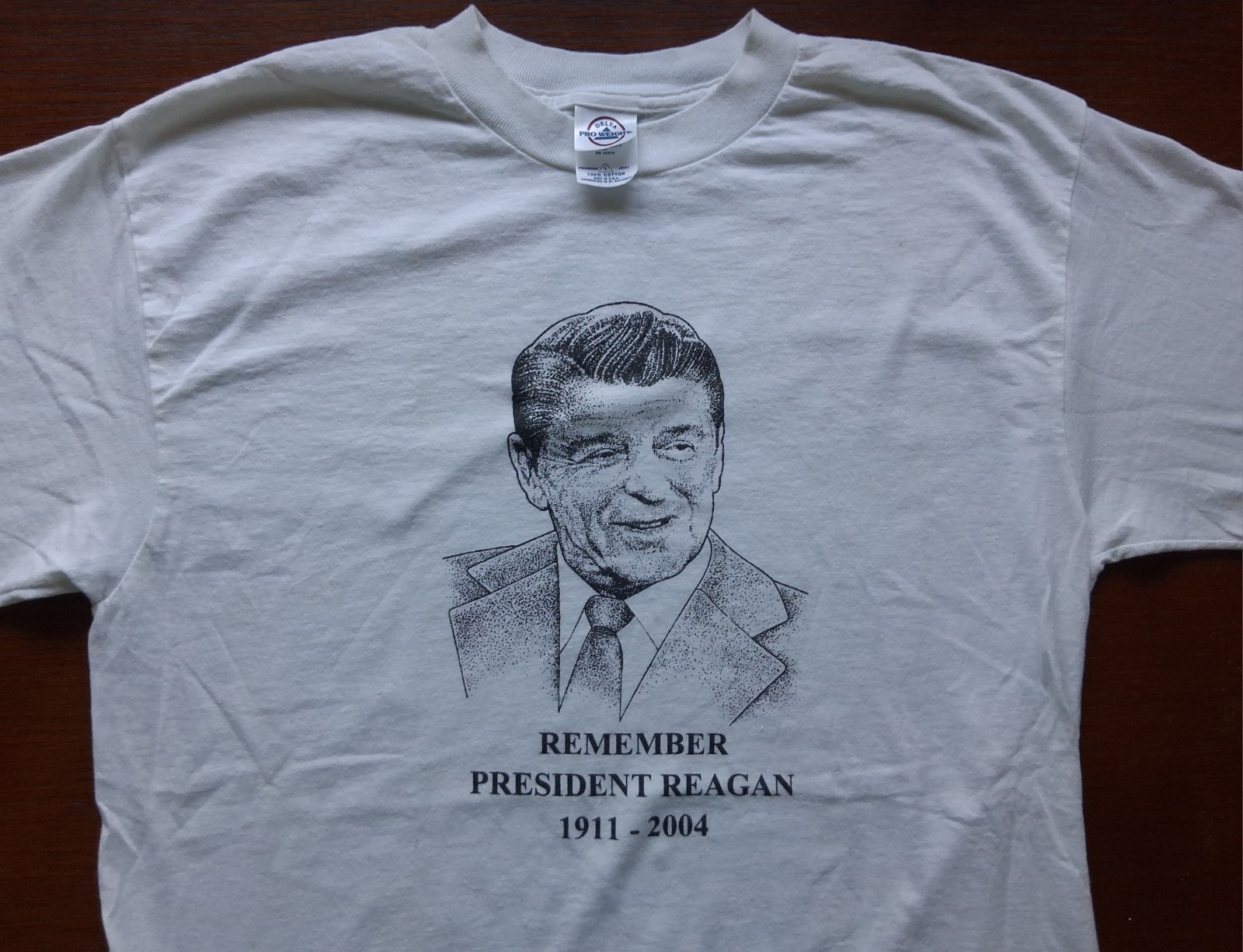 Vintage President Ronald Reagan T-Shirt Size Large