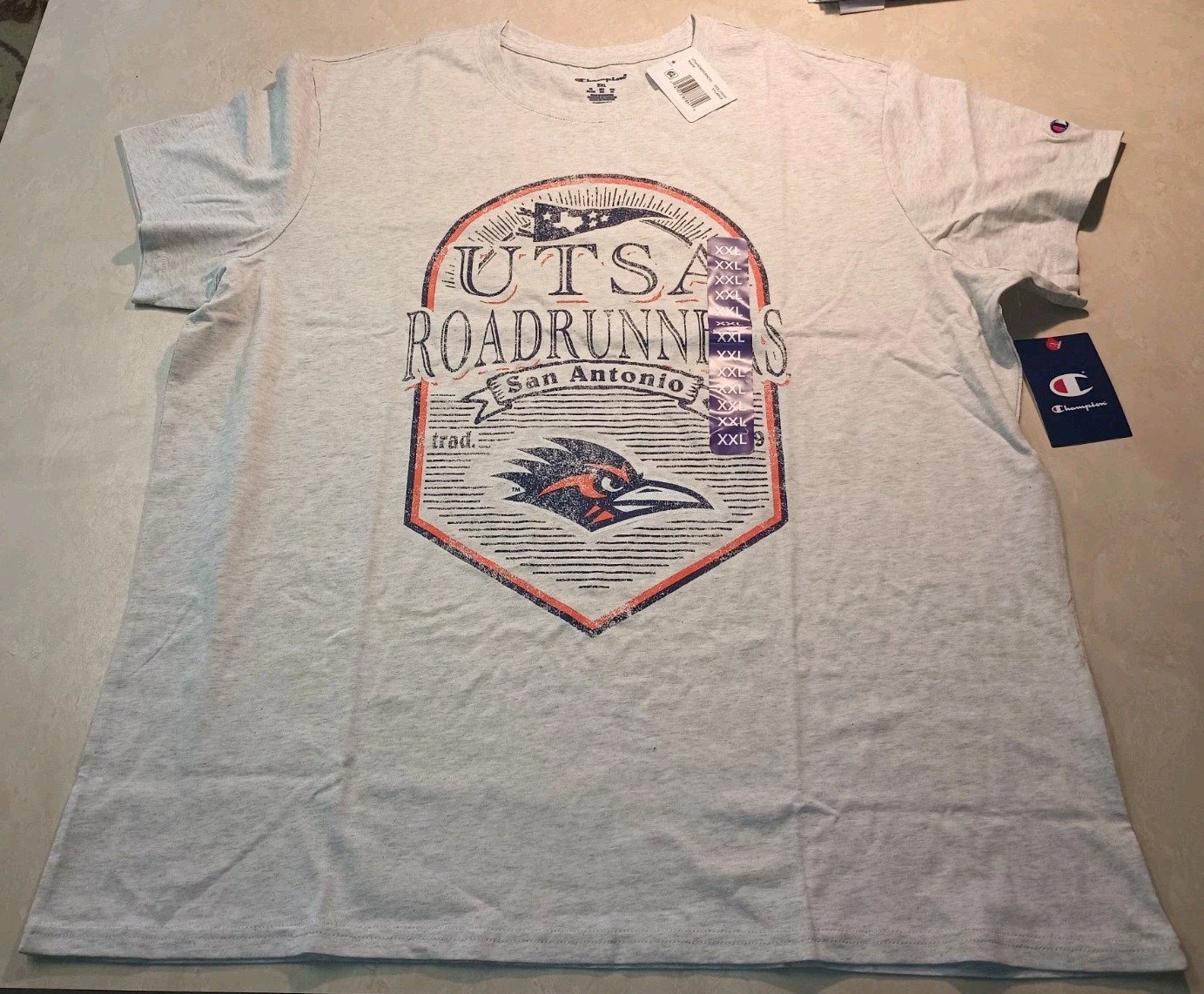 UTSA « ROADRUNNERS » – Men&rsquo;s TWO (2) XXL T-Shirts by Champion – NEW w/Tags ⚾🏈